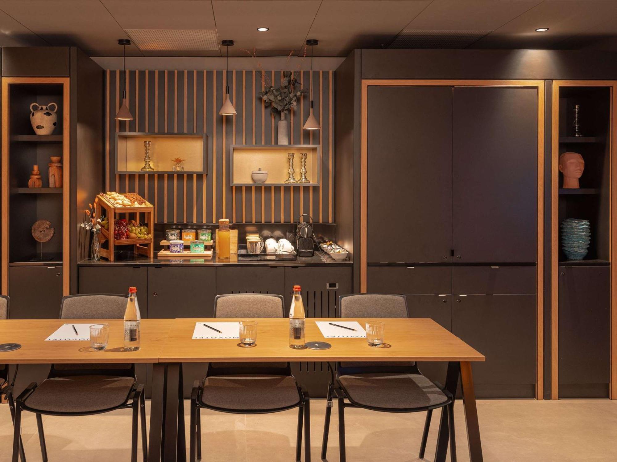 Novotel Paris Val De 4*