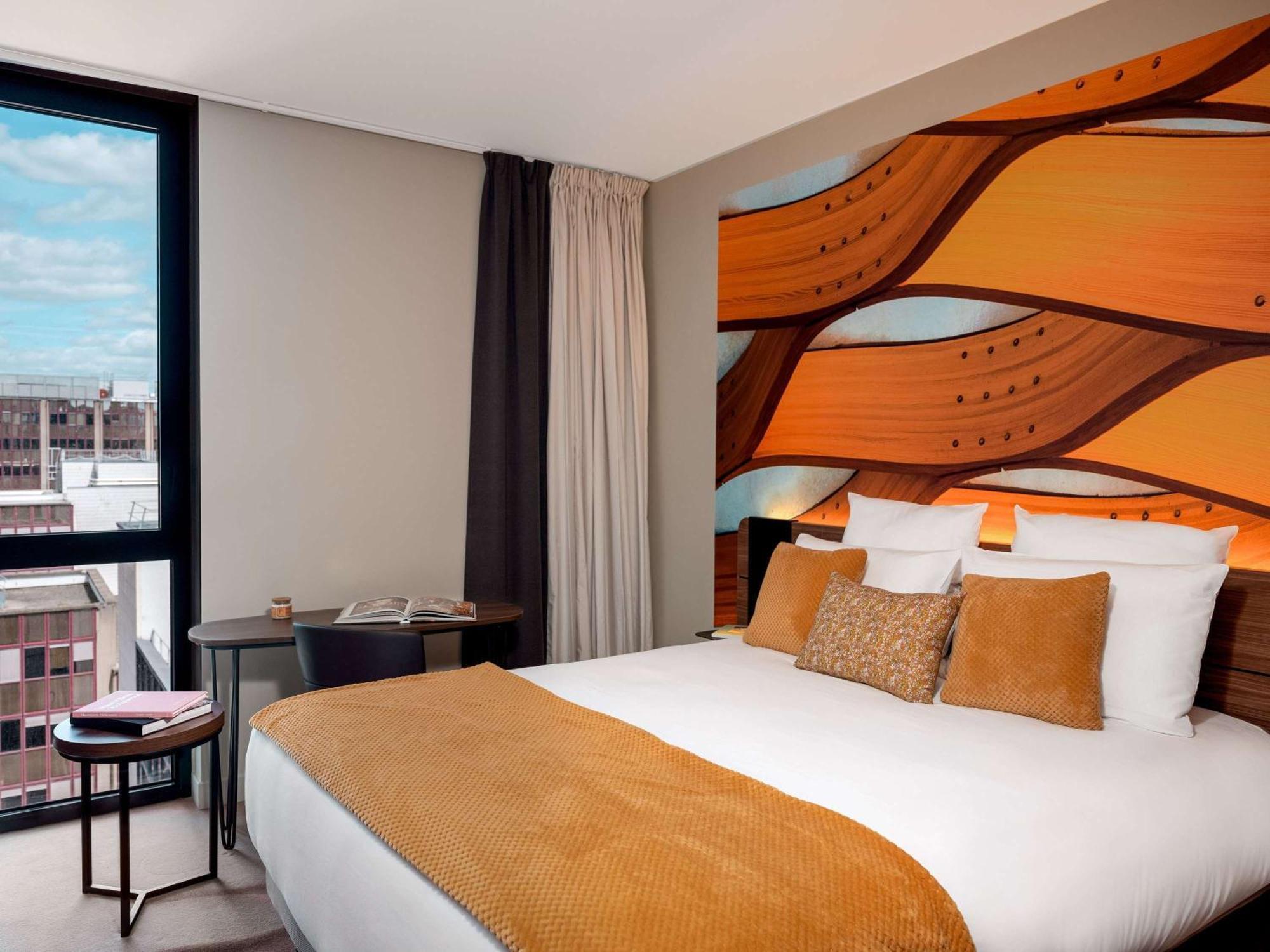 Hotel Novotel Paris Val De 4*